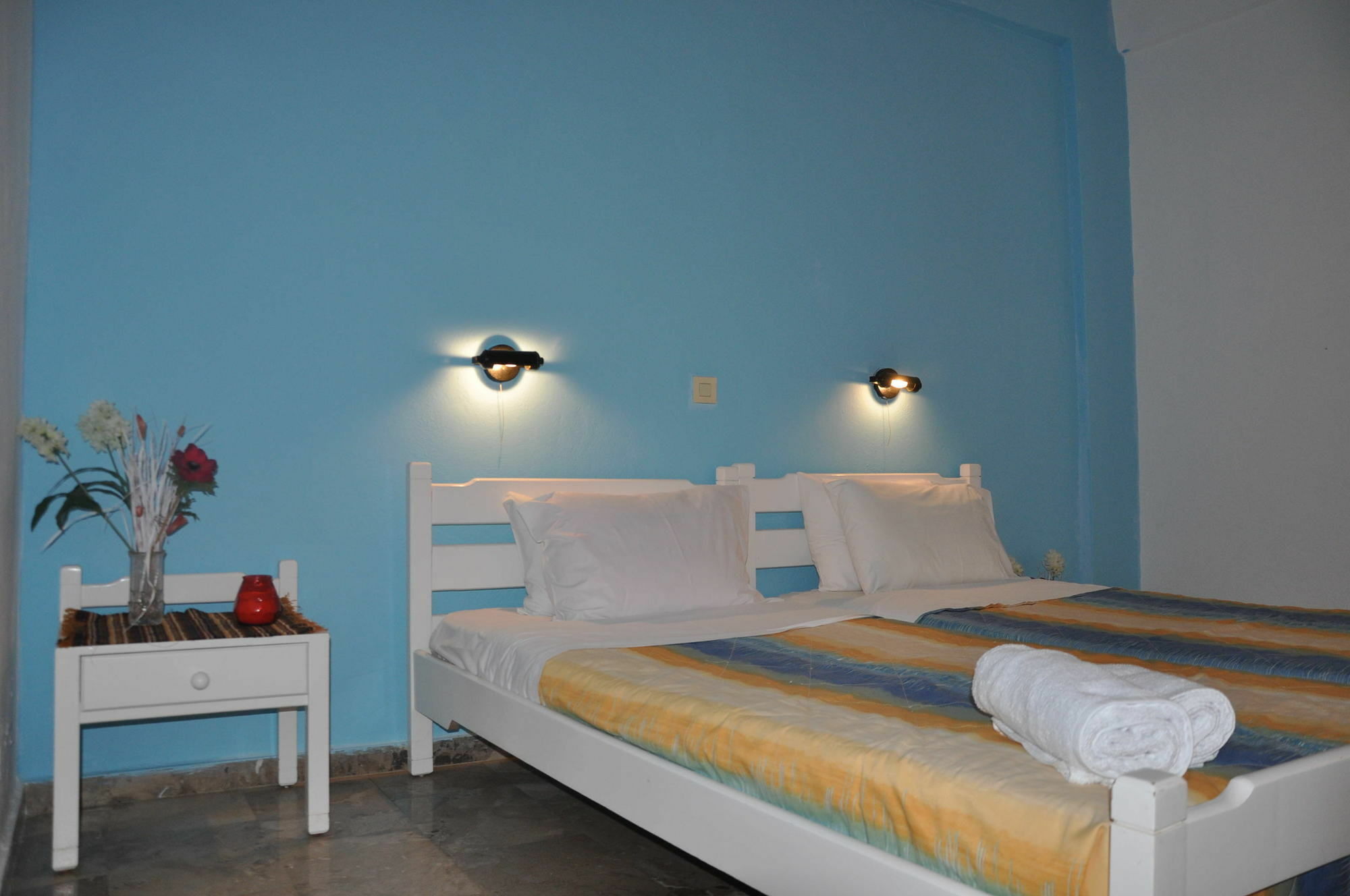 מאליה Alexandra Rooms מראה חיצוני תמונה